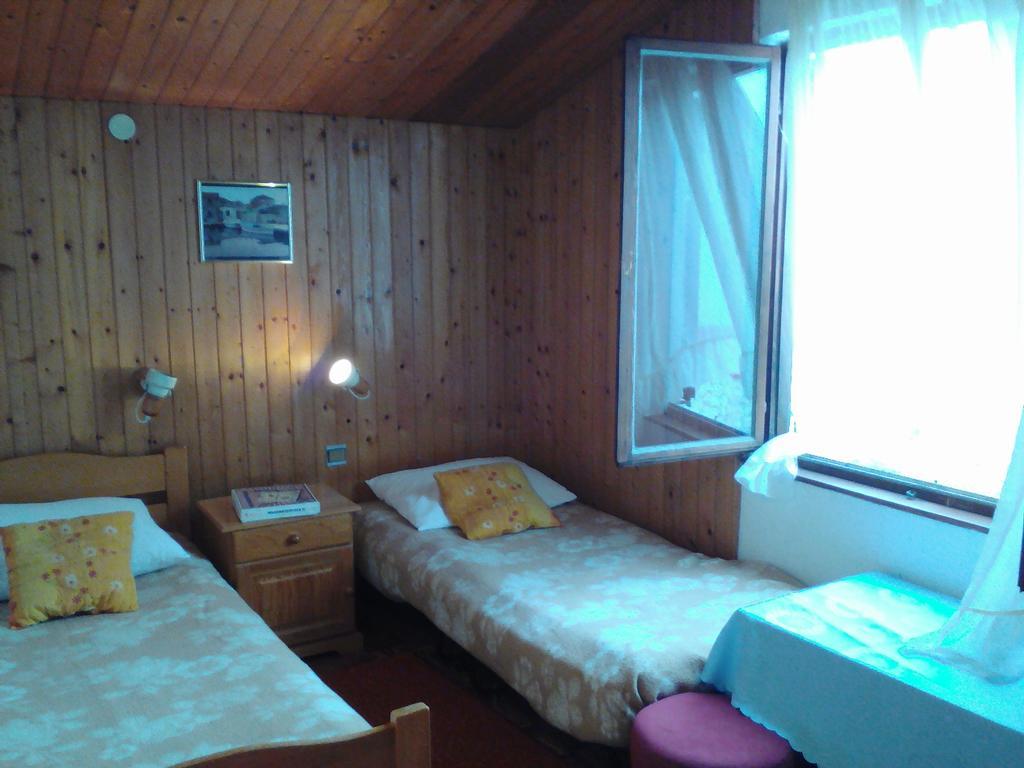 Green Quiet Apartments Водице Екстериор снимка