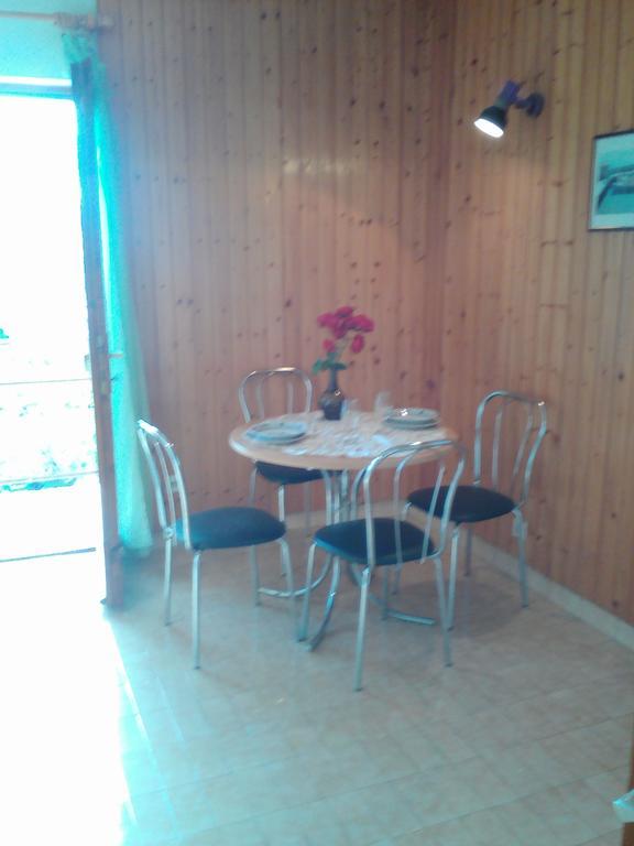 Green Quiet Apartments Водице Екстериор снимка