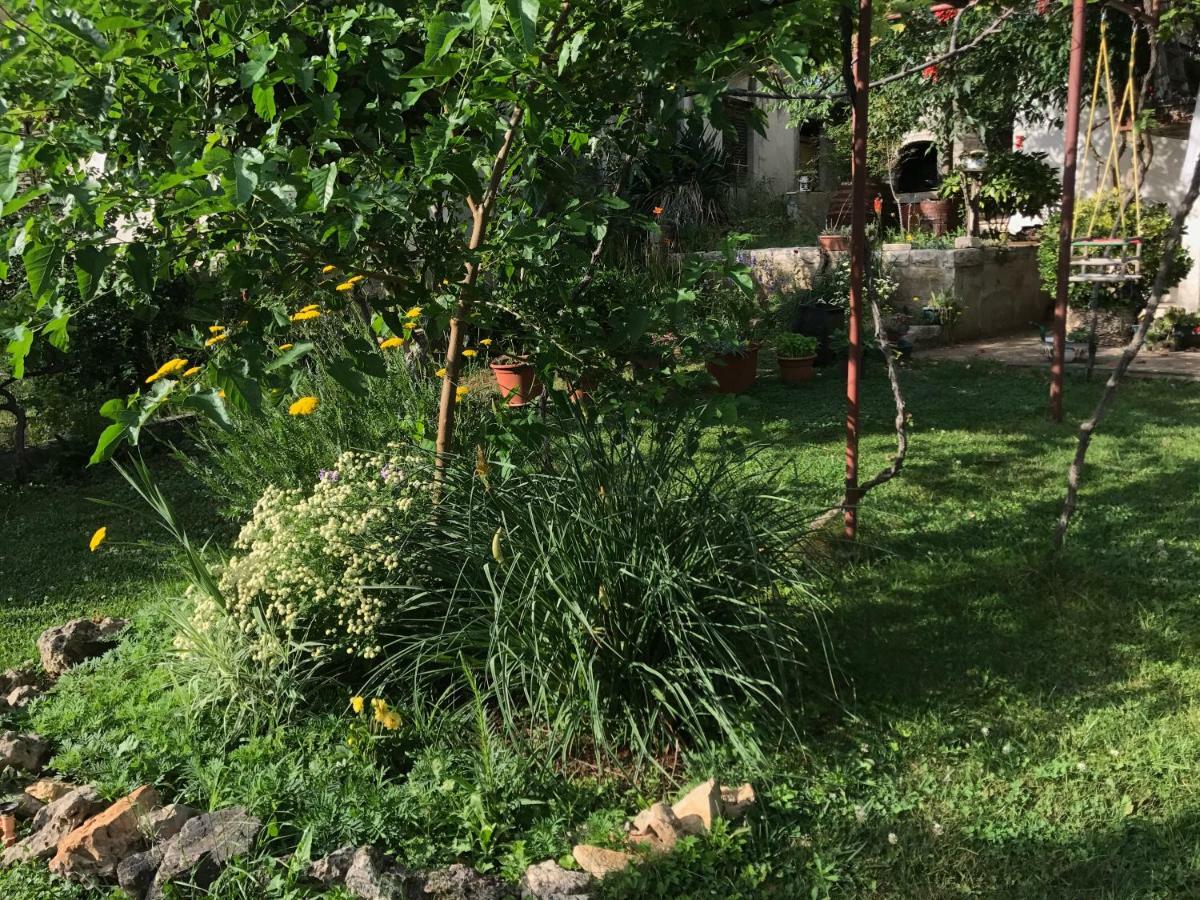 Green Quiet Apartments Водице Екстериор снимка